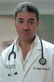 Dr. Rubén Treviño